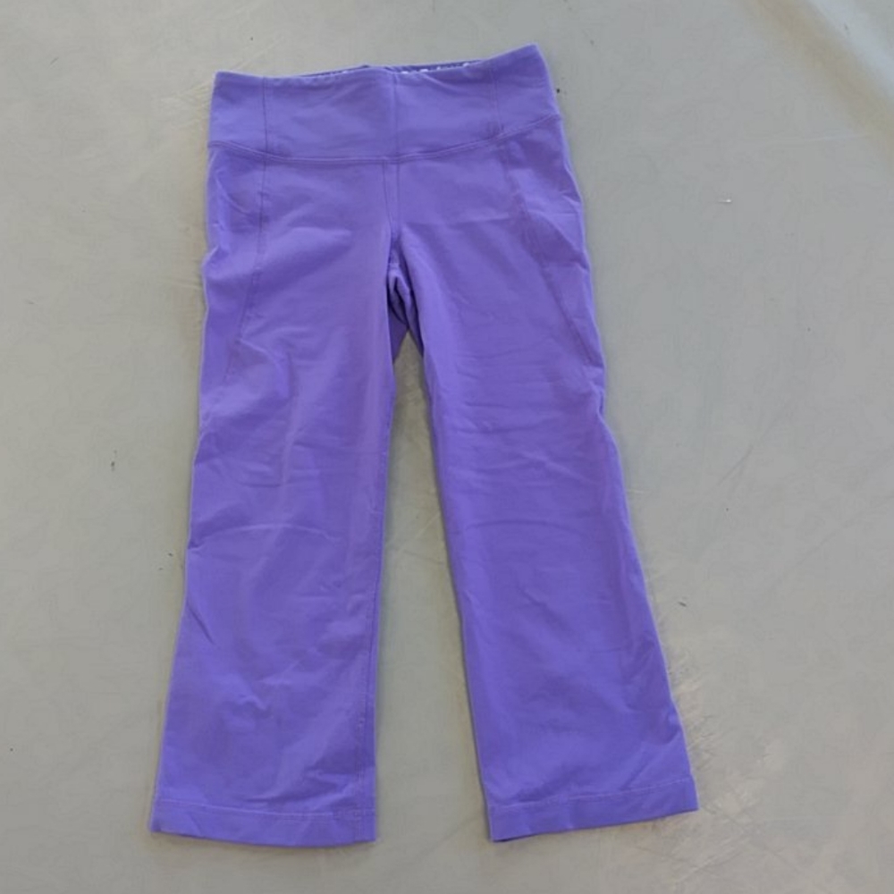 lululemon purple cropped pants